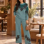 06-teal-floral-fitted-sleeve-lifestyle-2x